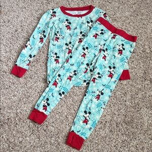 DISNEY LITTLE SLEEPIES MICKEY WINTER WONDERLAND TWO PIECE PAJAMA SET